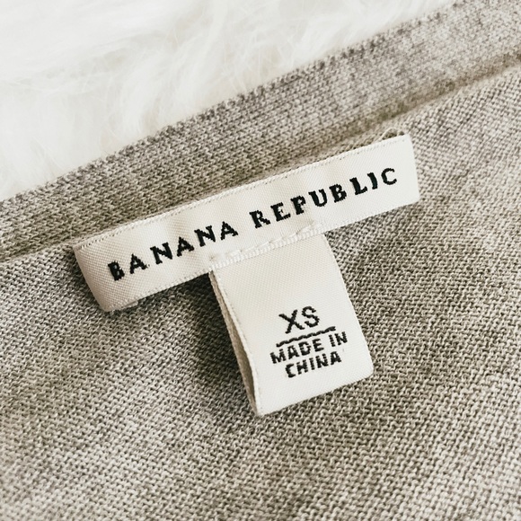 Banana Republic Grey Silk Blend Top w/ Bow - Picture 7 of 7